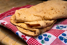 Load image into Gallery viewer, Harry Harvey Indian Chapati, Roti Flour, Atta 1kg
